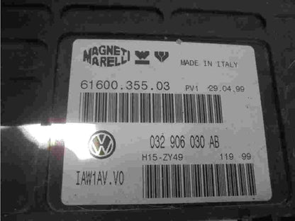 Motorsteuergerät VW Volkswagen Polo 032906030AB IAW1AVV0 6160035503