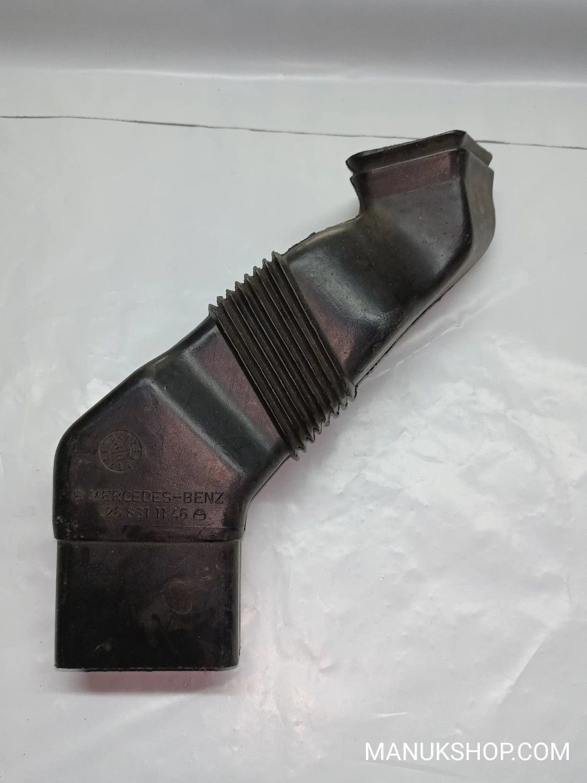 Ladeluftschlauch Luftschlauch Mercedes-Benz W126 1268311146 126 831 11 46