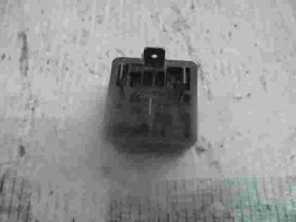 Relais  Iveco Daily 0332019103 BOSCH 0 332 019 103