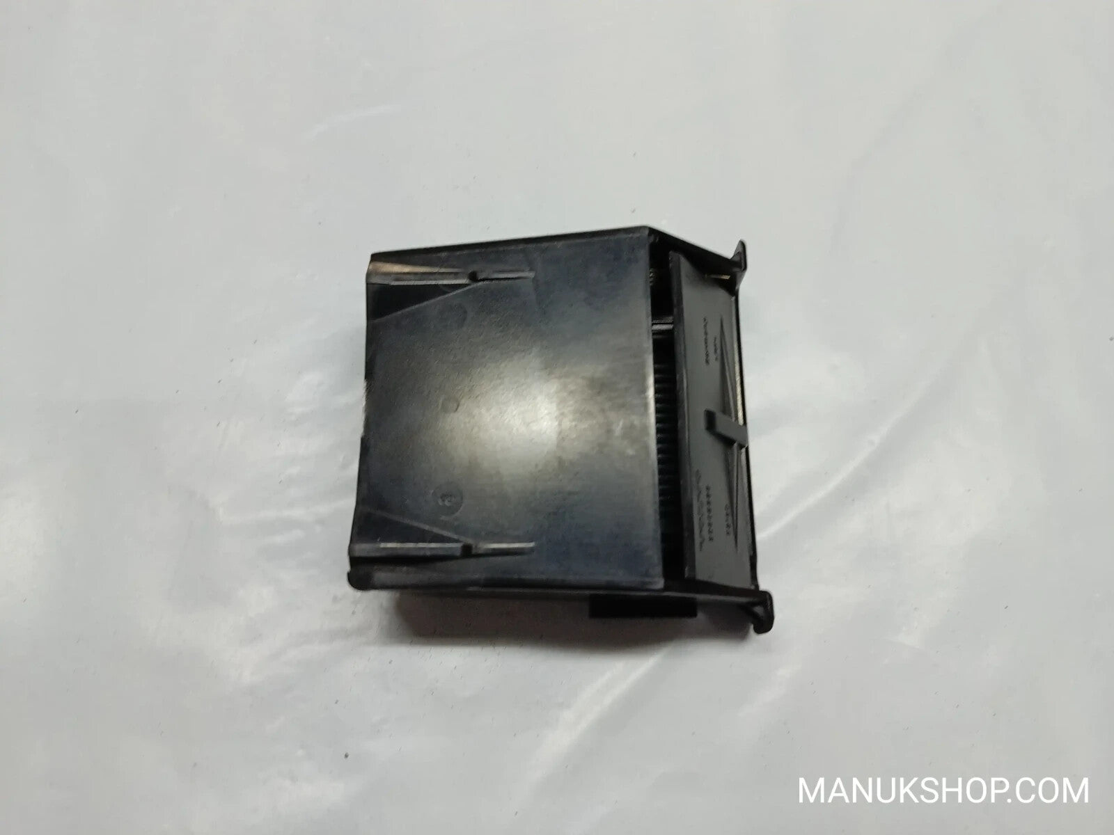 Aschenbecher  Volvo S40 V40 73180 30809984