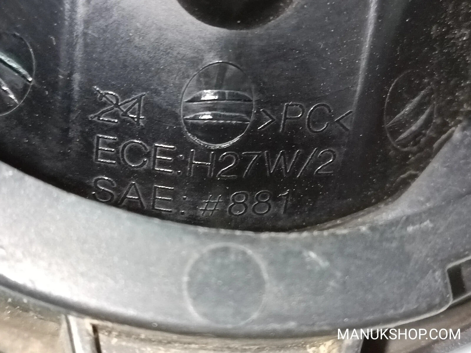 Nebelscheinwerfer rechts Kia Sorento JC 2.5 ECEH27W2 ECE H27W/2 SAE881 SAE 881