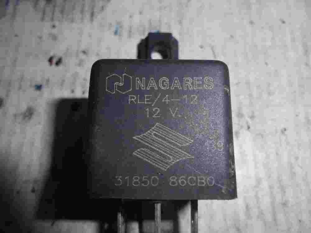 Relais Suzuki Vitara Samurai Santana 3185086CB0 31850 86CB0 NAGARES 12V