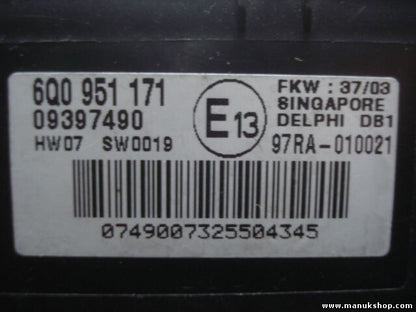 Bewegungsmelder IR Sensoren Alarmanlage VW Polo 6Q0951171 09397490 6QO951171