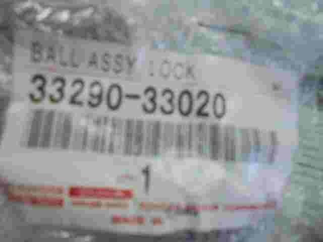 Ball Assembly Lock  Toyota Camry RAV4 Solara  3329033020  33290-33020