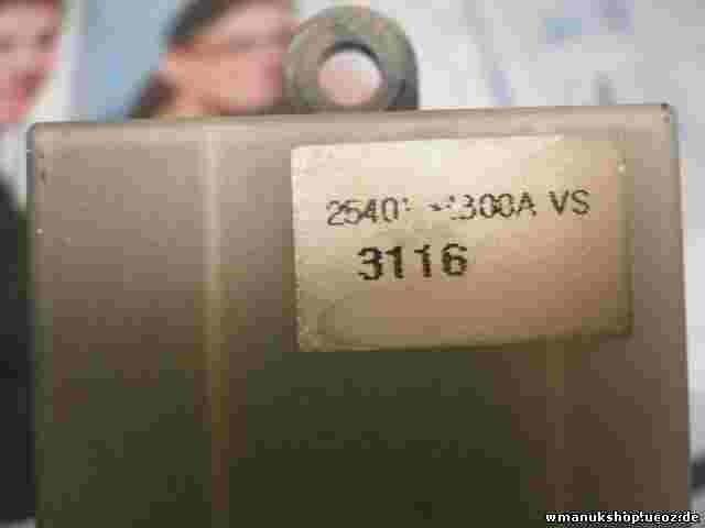 Fensterheber schalter Cabstar F24M Maxity 25401MB00A 25401MB000 80961MB40