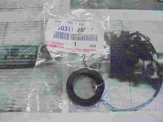 Type T Oil Seal  Toyota Auris Avensis Corolla Rav4 Vitz Yaris 9031125028 BC 2926