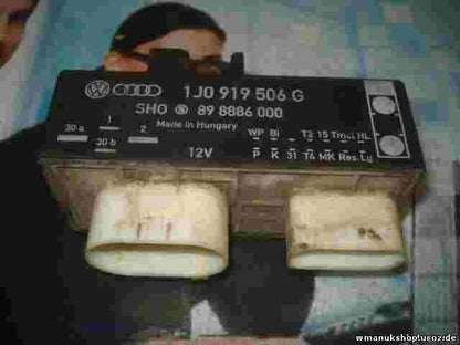 Steuergerät Elektrolüfter Audi A3 8L VW Golf 4 Bora 1J0919506G SH0 898886000