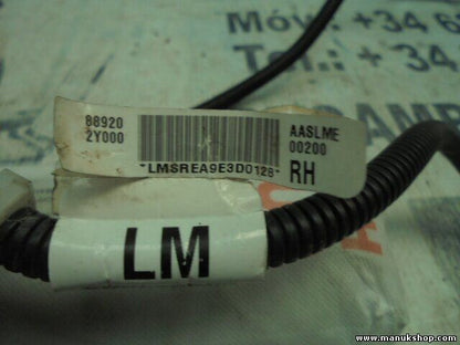 Sitz Hyundai iX35 LM 2.0 CRDi 16V 4x4 RH 889202Y000 88920-2Y000 LMSREA9E3D0128