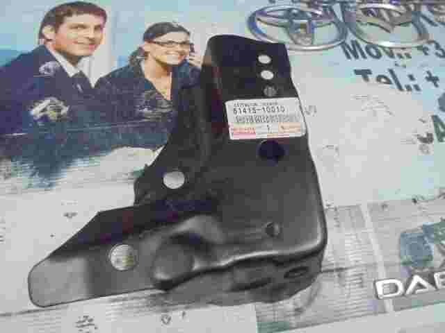 Toyota Starlet RH 6141510010 61415-10010
