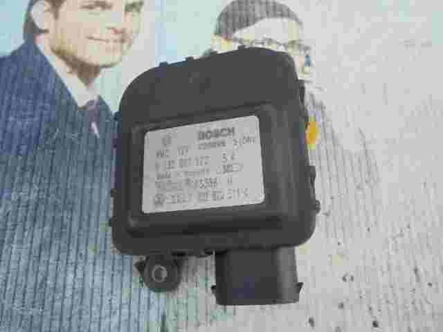 Stellmotor Heizung VW Passat Golf 4 Audi A4 B5 8D2820511C  BOSCH 0132801122
