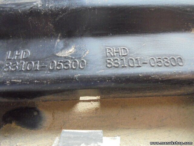 Scheinwerfer links SsangYong Musso LHD 8310105300 83101 05300 RHD 8310105800
