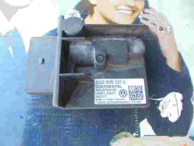 Kraftstoffpumpenrelais VW Golf 7 5Q0906121L Continental A2C30399102 HW01 SW01