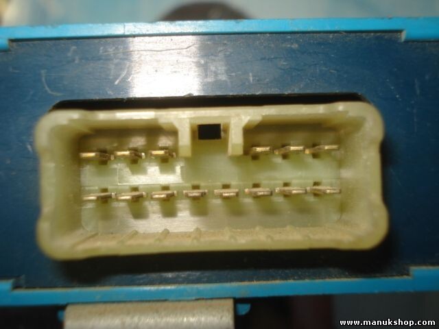 Steuergerät Antenne Mitsubishi Pajero MB921337 165000-2060 165002060 DENSO