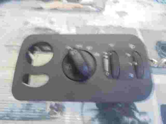 Lichtschalter Chrysler Voyager RG 0YD111DVAD OYD111DVAD 39754D 2108031