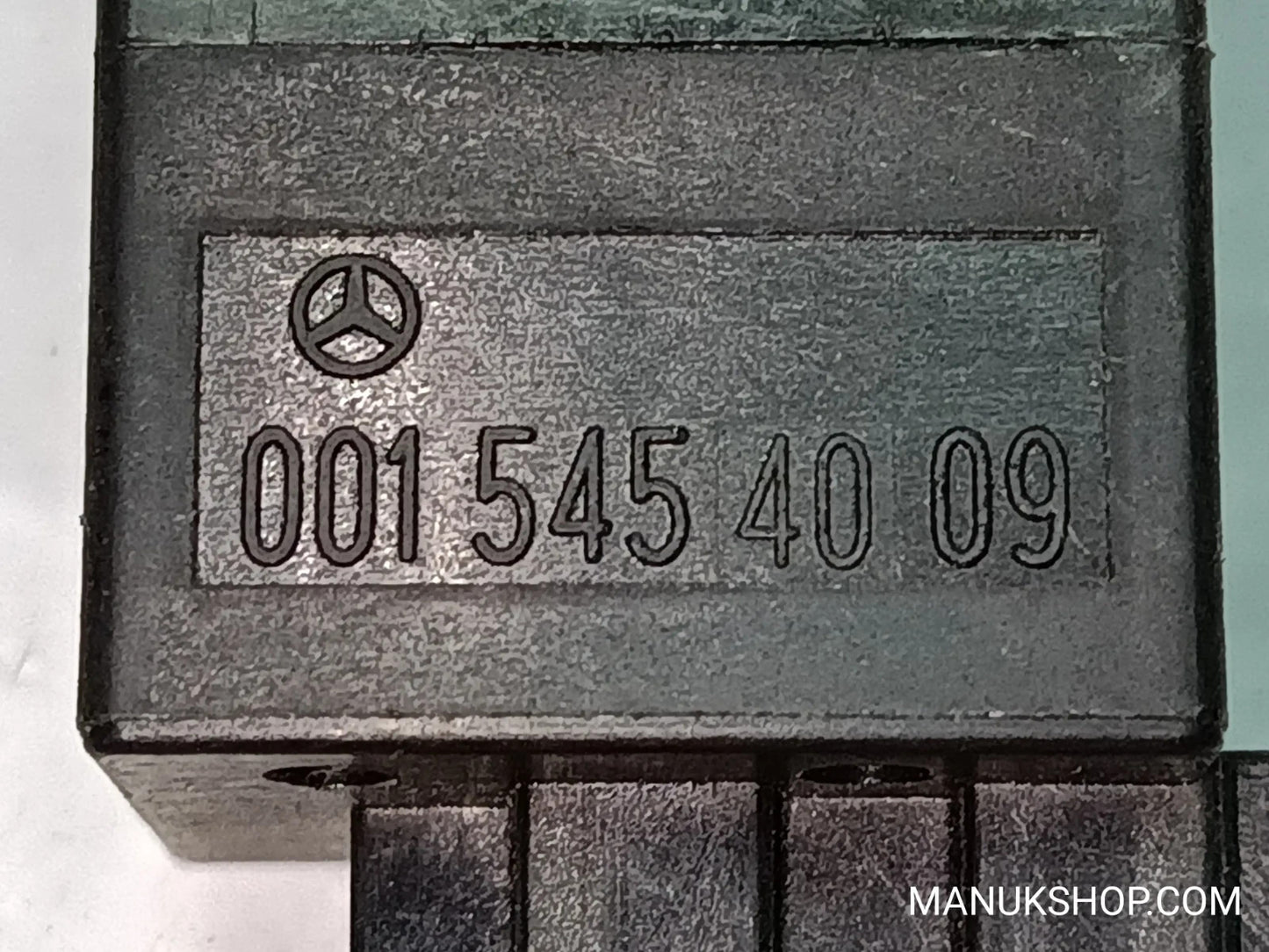 Bremslichtschalter Mercedes-Benz CLS C219 E-Klasse 0015454009 001 545 40 09