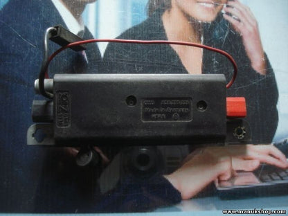 Antennenverstärker Audi A4 8D5035225 8D5 035 225