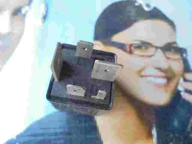 Relais VW Volkswagen Audi Seat Skoda 3DO951253A 3DO 951 253A 3D0951253A Nr.433