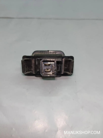 Innenleuchte  Peugeot 406 Citroen Saxo Berlingo 9620166580 96 201 665 80