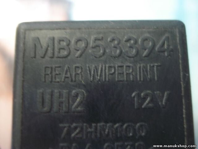 Relais Mitsubishi Carisma Volvo V40 Bj. 96-00 MB953394 72HM100