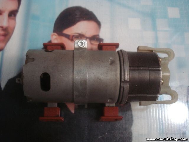 Zentralverriegelungspumpe motor Mercedes W220 S500 S55 S600 BOSCH 1397220291