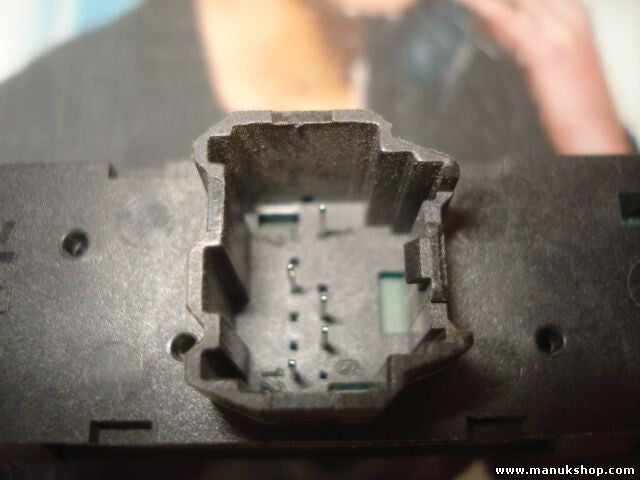 Heckscheibenheizung schalter Ford Fiesta V BJ.05 2S6T18C621AC