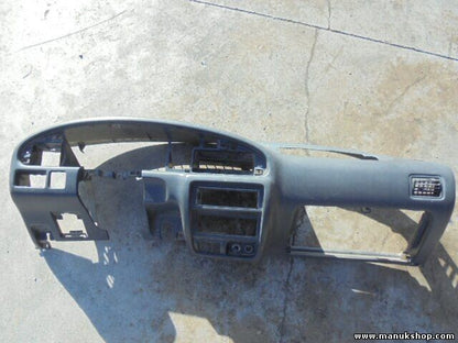 Armaturenbrett Mazda BT-50 Ford Ranger 2,5 105 kw 143 CV UJ0660401 PPT20