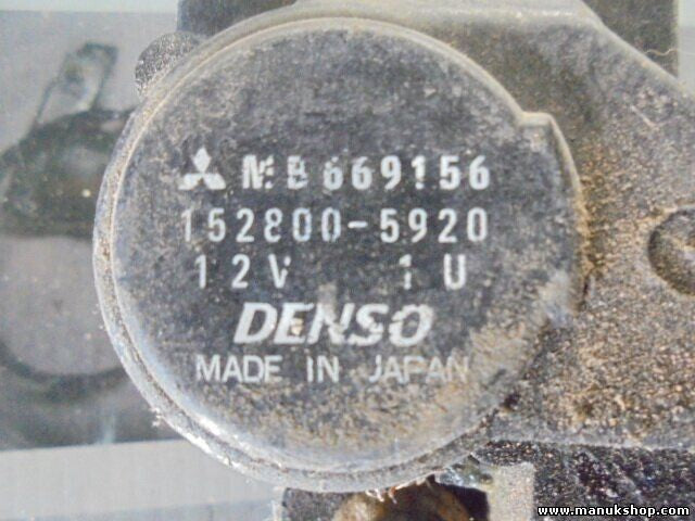 Stellmotor Tür vorne rechts Mitsubishi Pajero MB669156 1528005920