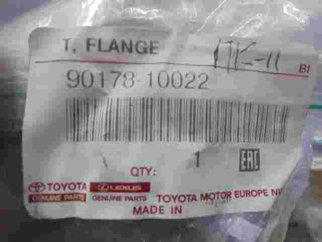 Nut Flange / Toyota Avensis II Corolla (120) 9017810022 90178-10022