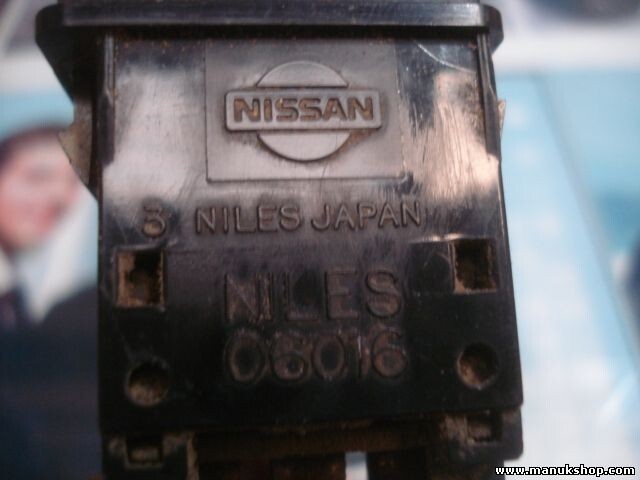 Heckscheibenheizung schalter Nissan King Cab PickUp Navara Niles 06016