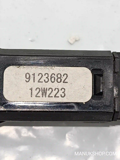 Warnblinkschalter Volvo S80 XC90 9168302 12W223 4970 DOT QC98 SAE