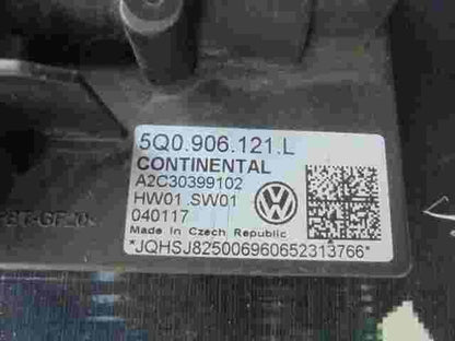 Kraftstoffpumpenrelais VW Golf 7 5Q0906121L Continental A2C30399102 HW01 SW01