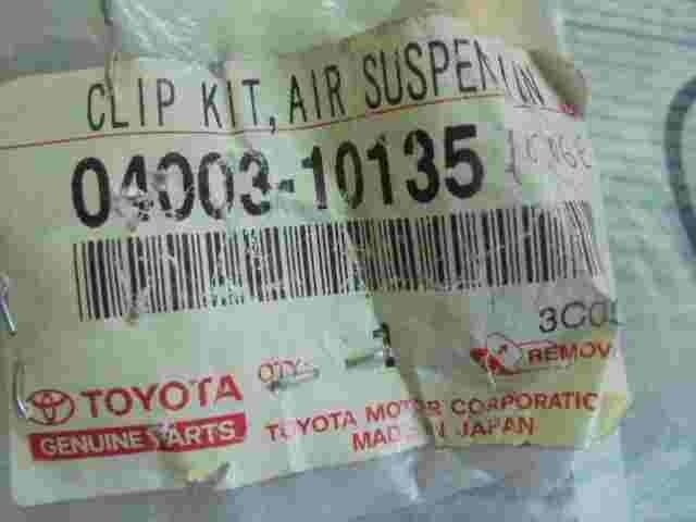 Clip Kit Air Suspension / Toyota Lexus  0400310135  04003-10135