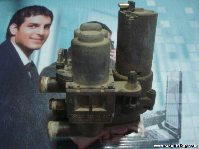 Wasserventil Heizungsventil Mercedes-Benz W140 600 SE SEL 0018301484 1147412063
