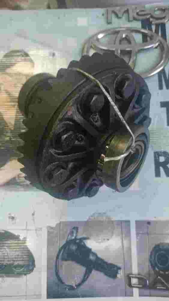 Differential vorne Jeep Cherokee ZJ DANA D 30 42701 39-11