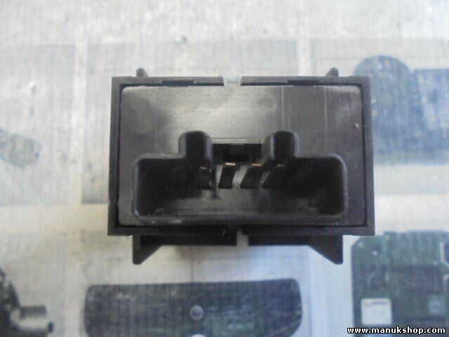 Warnblinkschalter Toyota Corolla 8433202080A 84332-02080-A 37079A 152E