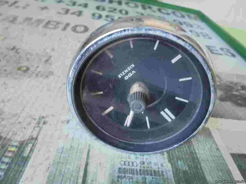 Uhr Analog  Mercedes-Benz W114 W115 KIENZLE VDO