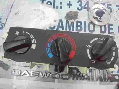 Klimabedienteil Nissan Primera P11E P11 P10 K11 Micra 7040230732 70402-30732