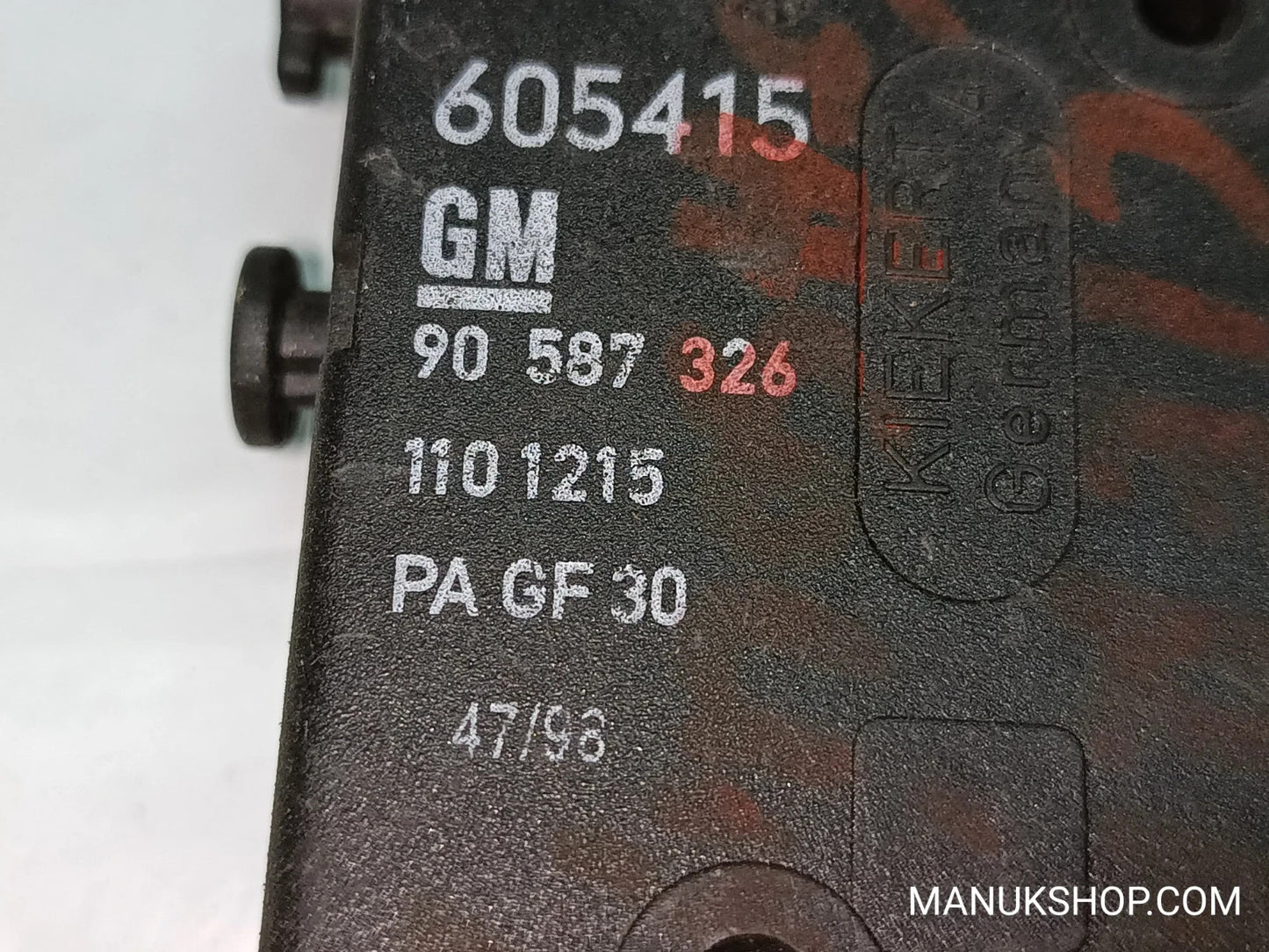 Stellmotor Heckklappe Zentralverriegelung Opel Astra G 605415 90587326 1101215