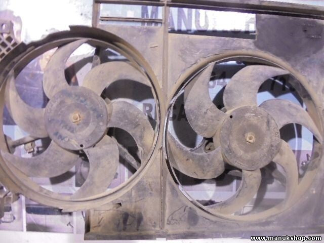 Lüftermotor Kühlerventilator Land Rover 1.8 PGK100520 PGK100530 8240227 PA66GF25