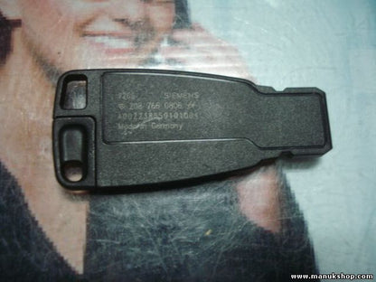 Funkfernbedienung Schlüssel Gehäuse Mercedes-Benz MB W202 2087660806 2087660806