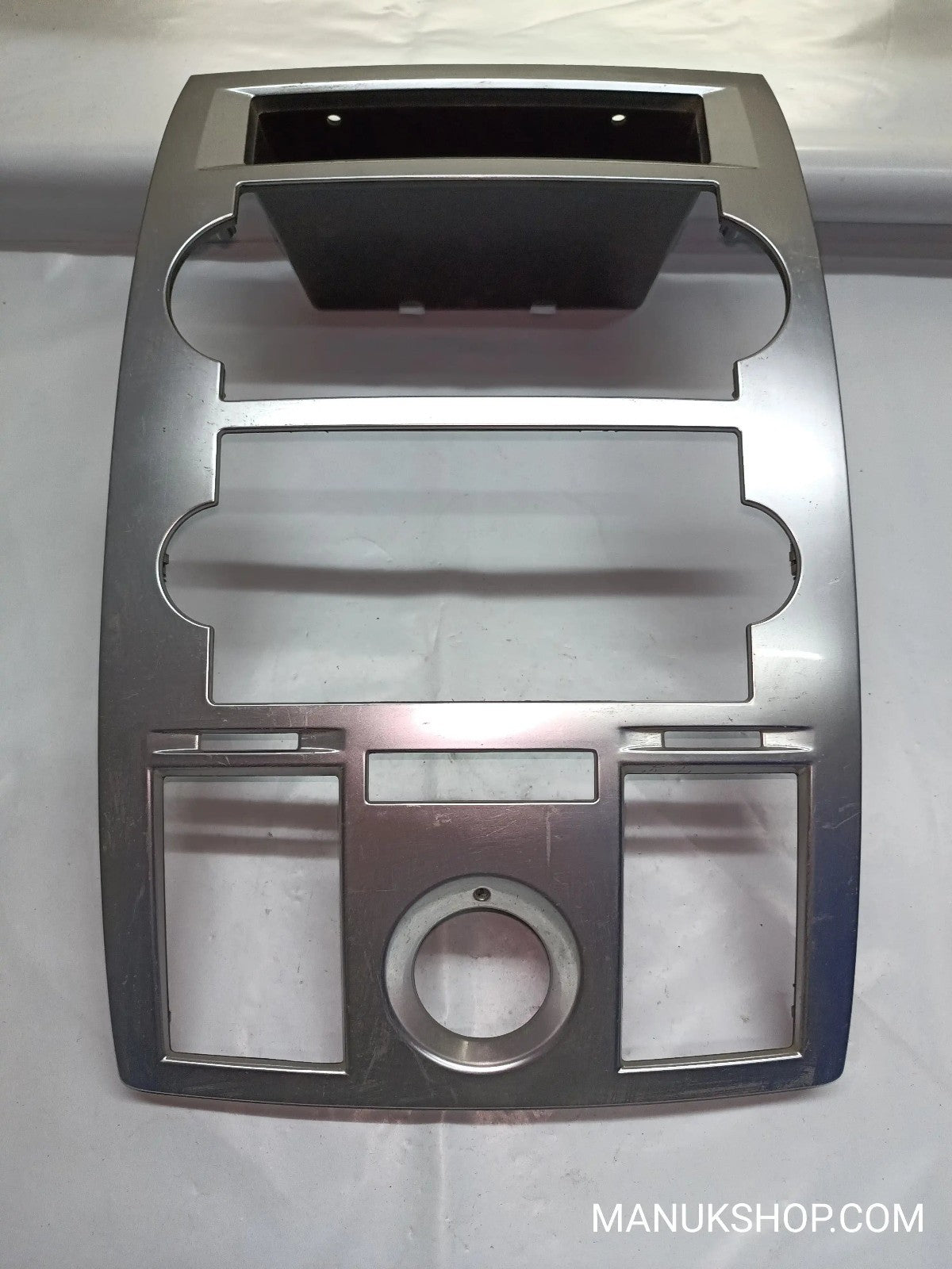 Mittelkonsole Chrysler 300C LX 5H124438 1536610 0UZ87TRMAA