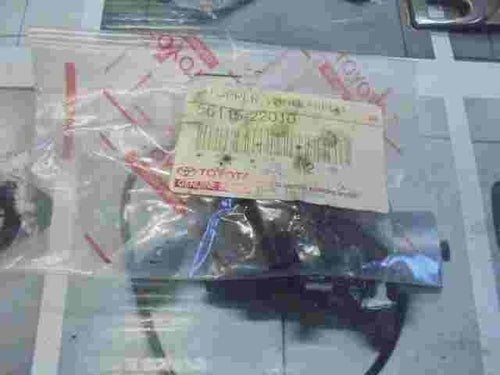 Stopper Windshield  Lexus IS Toyota Celica Mark II Corolla 120 5611522010 56115