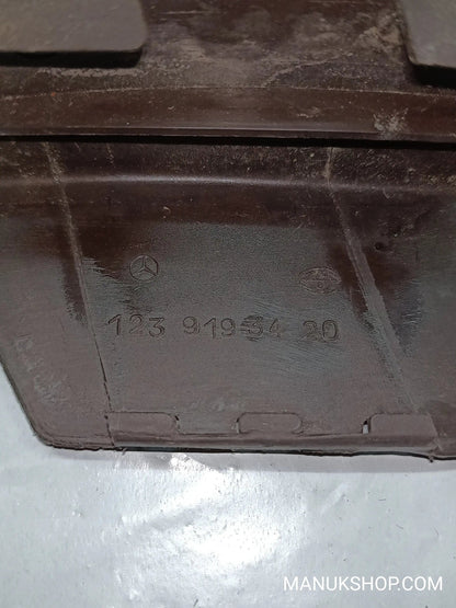 Abdeckung sitz Mercedes-Benz W126 W124 W123 1239193420 123 919 34 20