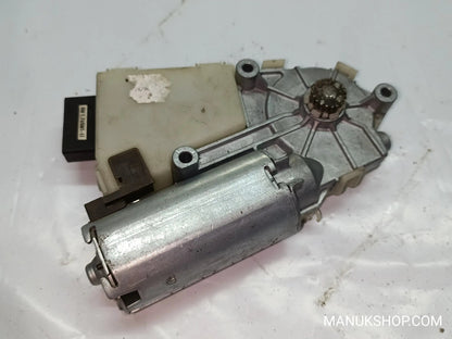 Schiebedachmotor Peugeot 307 1700468D 88060C 404.424 12V 7402N FAM1 A1