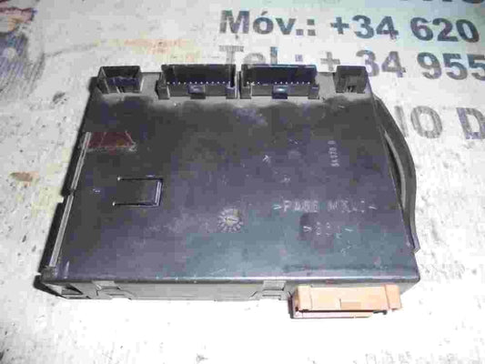 Steuergerät Zentralelektronik Mercedes ML W163 A1635457332 A1635452832 05371400