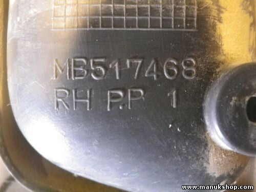 Türgriff Griff innen rechts hinten Montero Pajero II 2 V20 1994-1999 MB517468