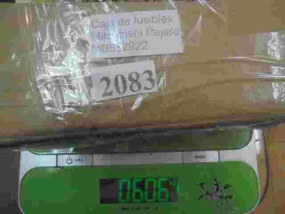 Sicherungskasten Mitsubishi Pajero 2500 TD GL MB852922