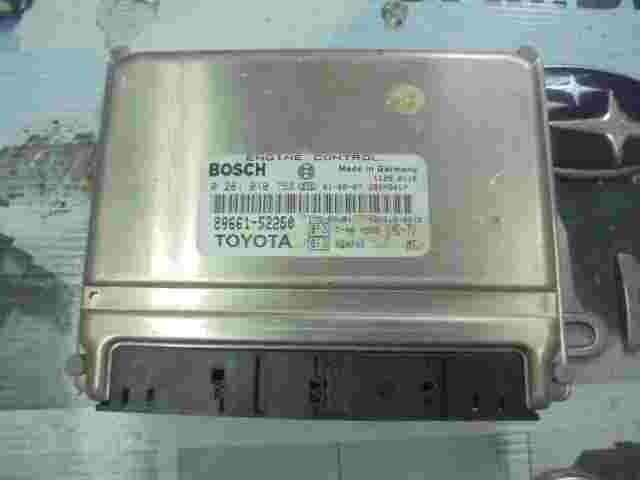 Motorsteuergerät Toyota Yaris Verso P2 8966152250 BOSCH 0281010768 4079180012