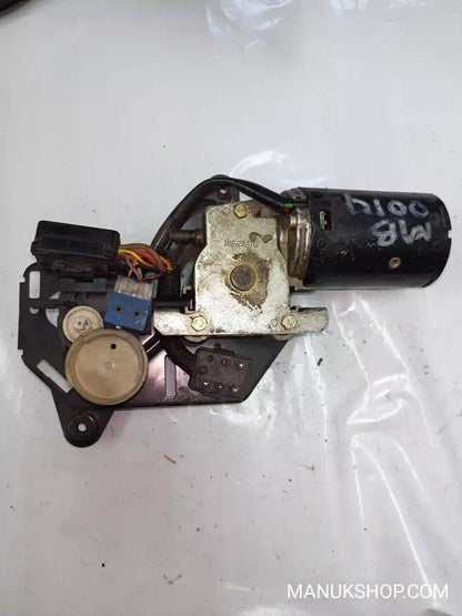 Wischermotor Mercedes-Benz W124  0390251696 0 390 251 696 BOSCH 058 75C