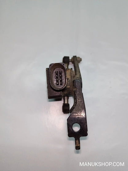 Niveausensor Nissan Qashqai J10 53820JD000 53820-JD000 6PM00859106